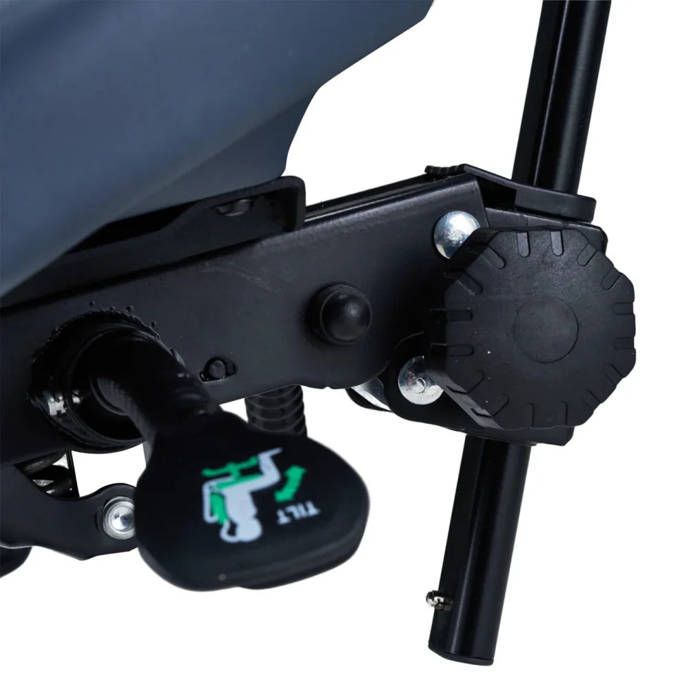 Master, Berkeley Ergonomic Swivel Split Seat Style Saddle Stool